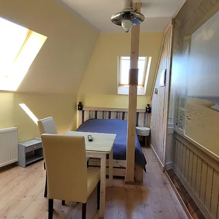 Amber Kwatera prywatna Mrzeżyno